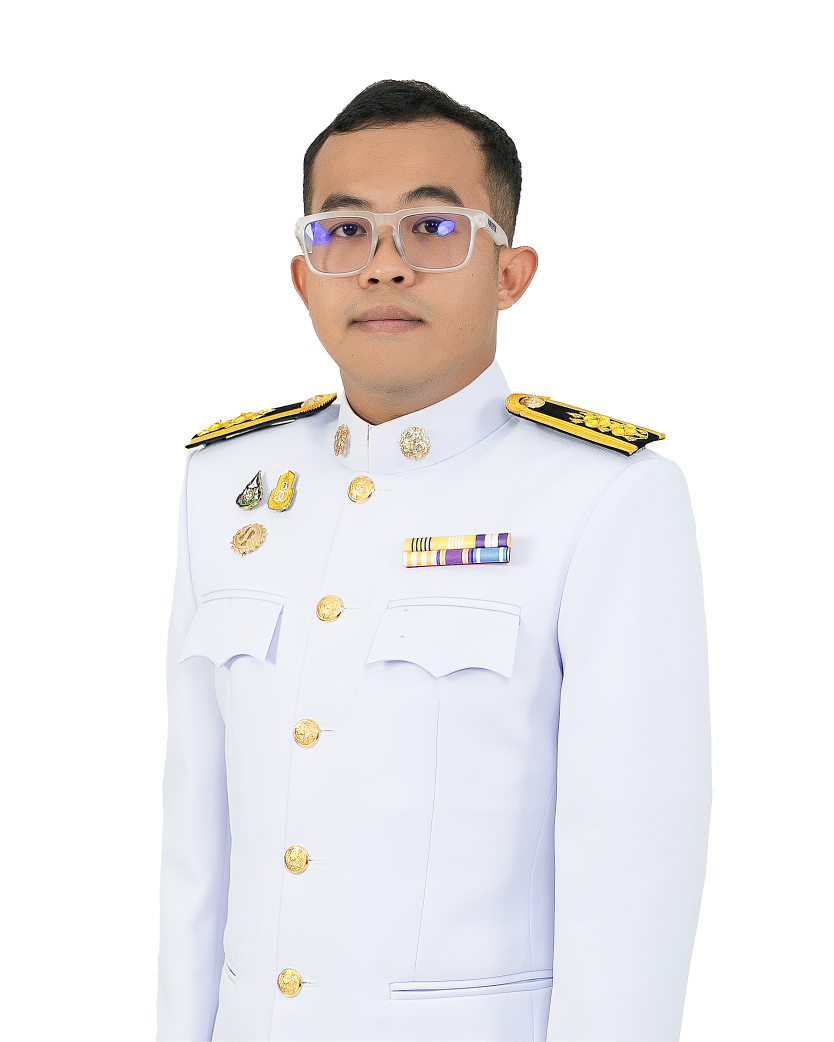 นายพีระพงศ์ สุ่มเห